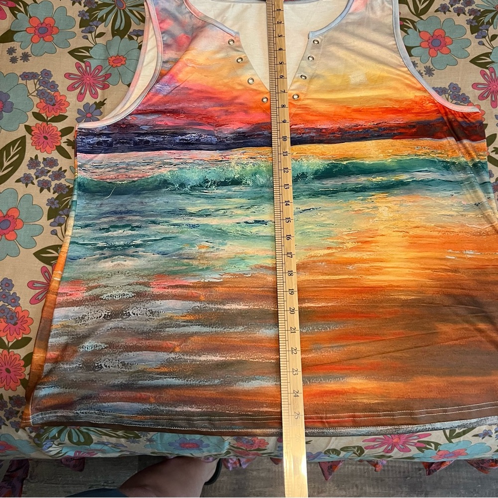 NWT plus size 2X Colorful Sleeveless Tank top V neck stretchy cool beachy style - Picture 6 of 7